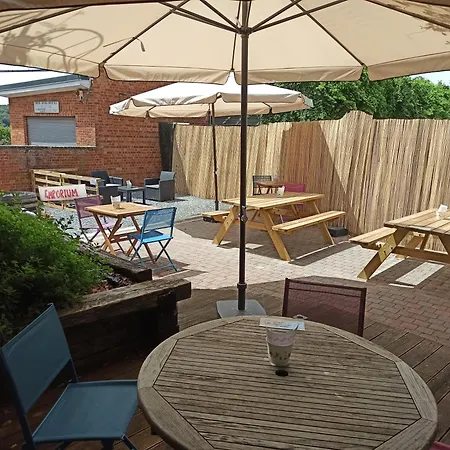 Bed & Breakfast Emporium *